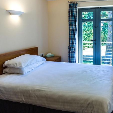Middle Aston House Bed & Breakfast ภายนอก รูปภาพ